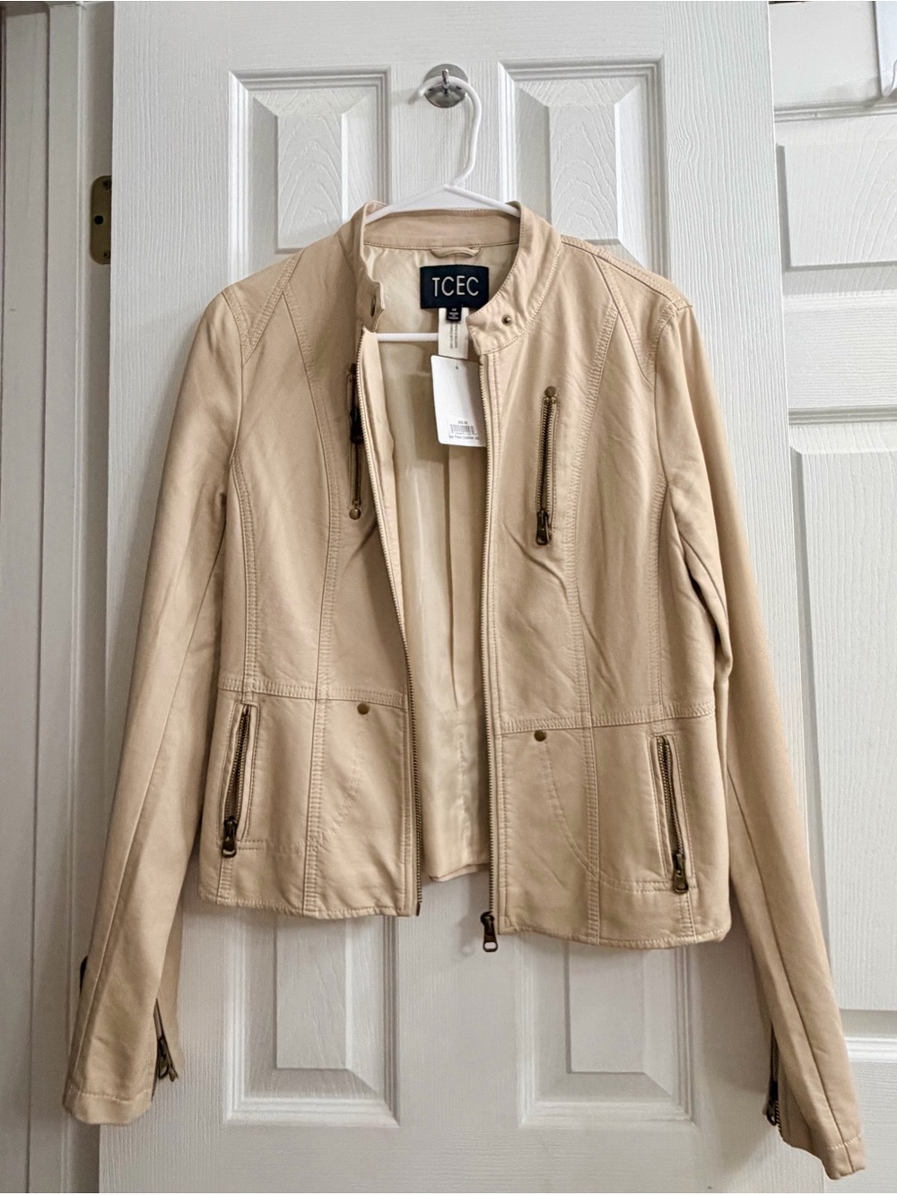 TCEC Women’s Cream Faux-Leather Moto Jacket